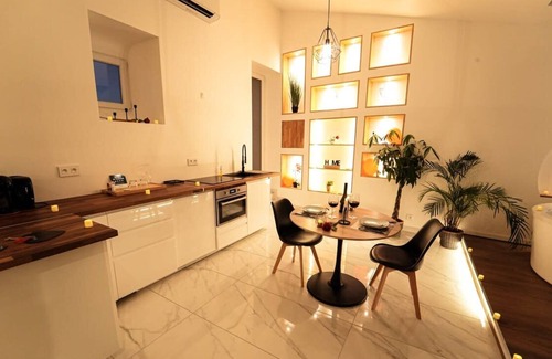 Reillanne Apartment | Starry Loft | Domaine Paradis