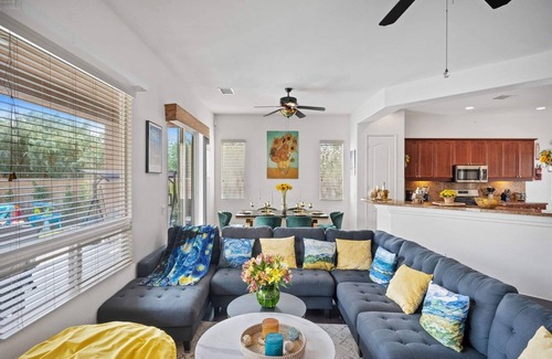 Desert Hot Springs House | “Starry Night Escape” House with Saltwater pool, jacuzzi, pool, PS4, tennis.