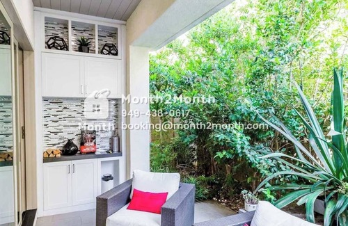 Irvine House | Starry Sky on Terrapin #9441