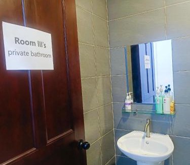 Tan Binh Apartment | Start House COLIVING Walk 5 minute to the airport