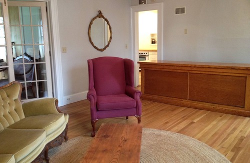 Franklin House | Stately Cozy Catskills Village Home - ENTIRE HOUSE