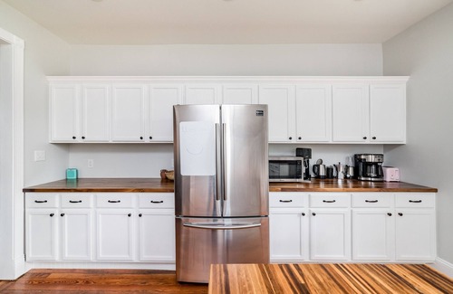 Court House Hill House | Stately Victorian with a Modern Flair