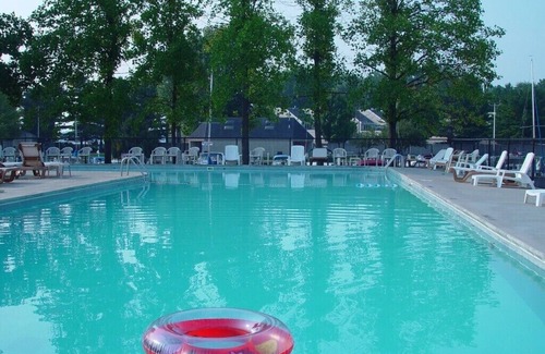 Holland Condo | Staterooms 2R, Waterside View, heated pool, near Holland State Park Beach