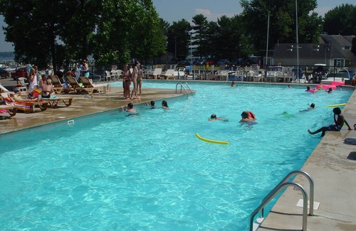 Holland Condo | Staterooms 2R, Waterside View, heated pool, near Holland State Park Beach