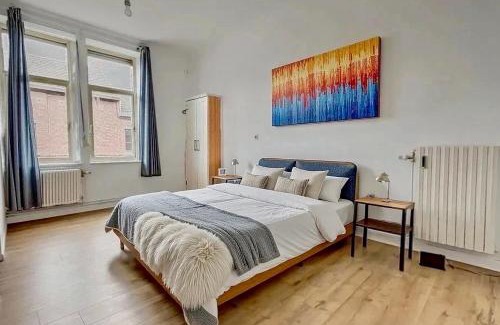 Ransart Apartment | Station 82A Charleroi-airport
