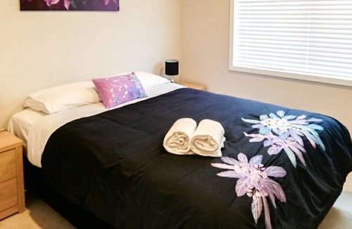 Richmond Heights House | Stay 3 nights pay for 2 *Ts & Cs apply