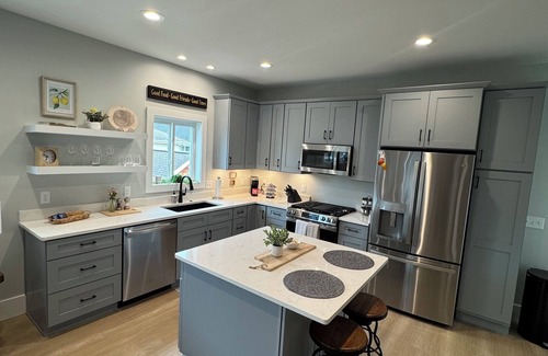 Downtown Chattanooga Apartment | Stay and play in this modern stylish Southside Chattanooga apartment