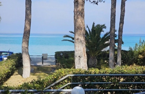 Pefkochori Villa | Stay at Beachfront Villa Lilia in Pefkohori, Halkidiki for a Dreamy Vacation
