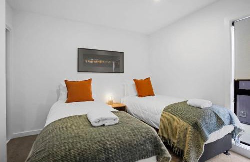 Albert Town House | Stay At Ours - Alberttown