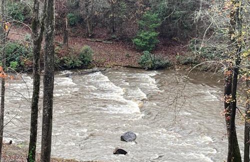 Dahlonega House | Stay at Rivermist Dahlonega