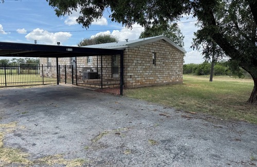 Seymour House | Stay at the Ranch