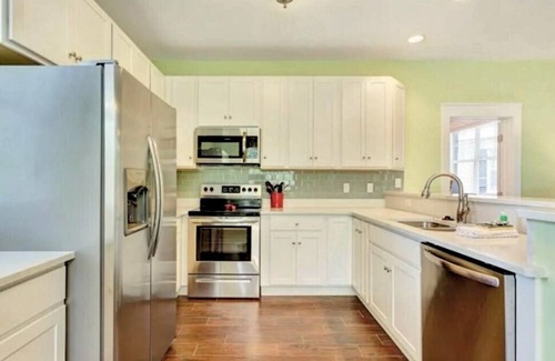 Port St. Joe House | Stay at the Seashell Hideaway-Pool,hot tub, Relax on 2 screen porches! Pets ok!