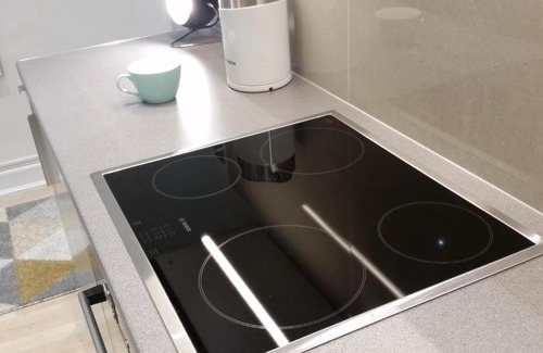 Elephant and Castle Apartment | Stay Friendly Flat near London Bridge