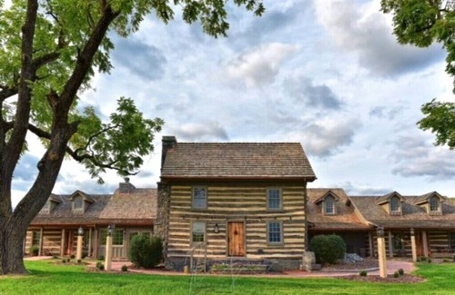 Swoope Bed & Breakfast | Stay in a 1795 Log Cabin on a working farm, George Washington Swoope, Jr Suite