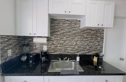 Miami Beach Apartment | Stay in Mid Miami beach just 1 block from the beach! Parking space included!