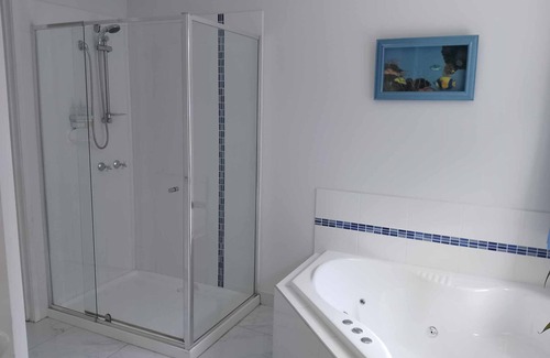 Seaspray House | Stay in SeaSpray with Sensational Views