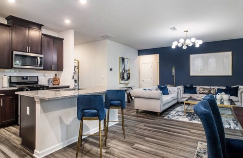 McDonough House | Stay in tranquility! Beautiful home close to thriving city of Atlanta