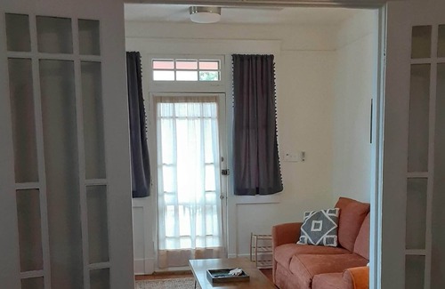 Irish Channel House | Stay Like a Local! Quiet & Charming Uptown Oasis