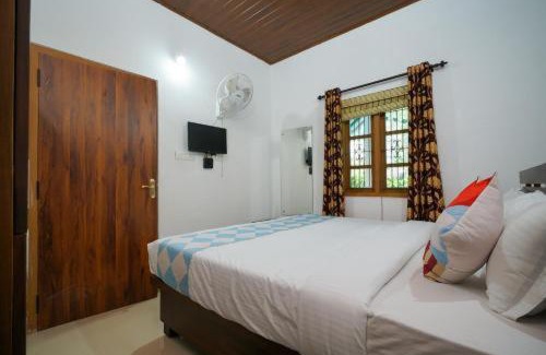 Kannan Devan Hills House | Stay Near Lakkam waterfalls