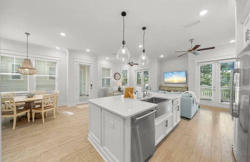 Panama City Beach House | Stay on 30A: Sea Eagle, Golf Cart!