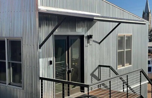 Fredericksburg Apartment | STAY ON MAIN! St Studio Apt W/Kitchen