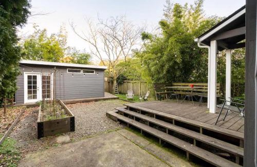 Alberta Arts District House | Stay Portland - Alberta Arts Luxury, Sleeps 6, Walk Score 99