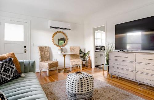 Hosford-Abernethy Apartment | Stay Portland - BoHo Oasis in Ladd's Addition with 2 Beds