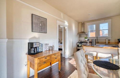Kerns House | Stay Portland - Laurelhurst Dream on Restaurant Row - 97 WalkScore