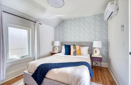 Uptown House | Stay Portland - Renovated Historic Nob Hill Beauty - 94 WalkScore