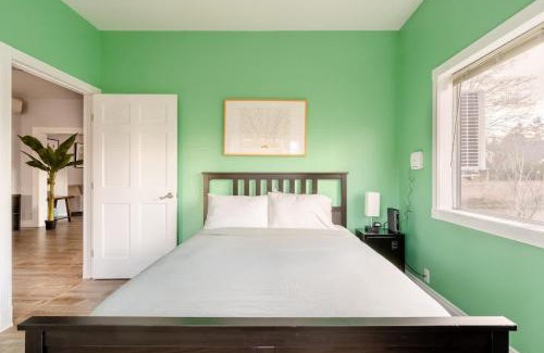 Richmond House | Stay Portland - Vibrant Iconic Portland Home in Heart of Division