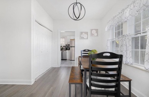Kingsport Apartment | Stay steps to downtown Kingsport