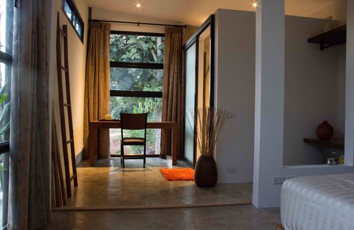 Nang Lae Bed & Breakfast | Stay stylish with mountain view