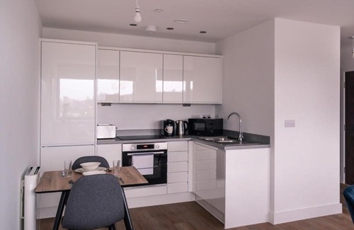 Old Trafford Apartment | Stay Zeni, Alexandra Rise Manchester Cosy 1 Bed