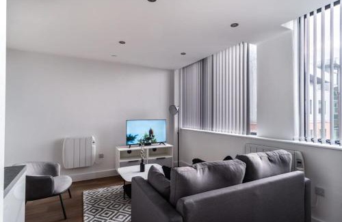 Old Trafford Apartment | Stay Zeni, Alexandra Rise Manchester Bright 1 Bed