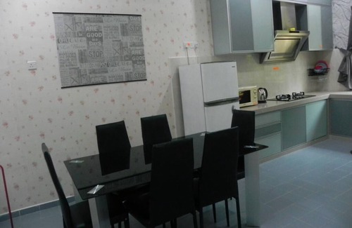 Taman Gadong Perdana House | Stay99 House - 3 Bedrooms
