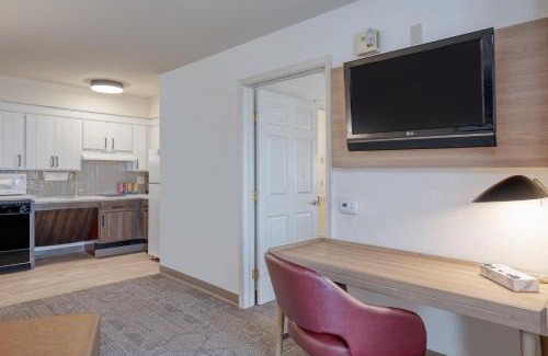 Allentown Hotel | Staybridge Suites Allentown Airport Lehigh Valley by IHG