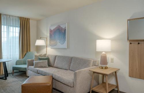 Allentown Hotel | Staybridge Suites Allentown Airport Lehigh Valley by IHG