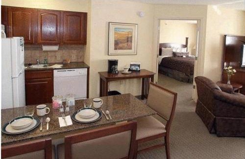 Independence Hotel | Staybridge Suites - Kansas City-Independence by IHG