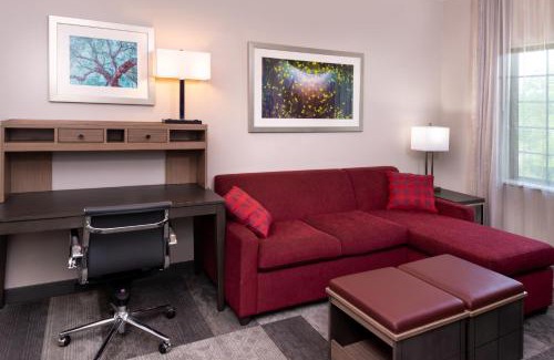 Lake Charles Hotel | Staybridge Suites - Lake Charles by IHG