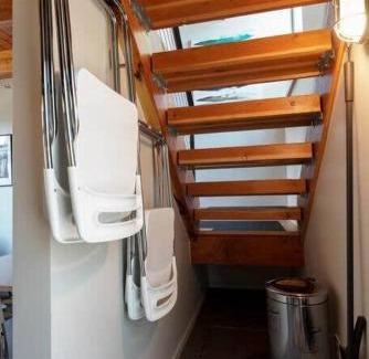 Belmont House | #StayinMyDistrict Buckman Open Loft-Style Townhome