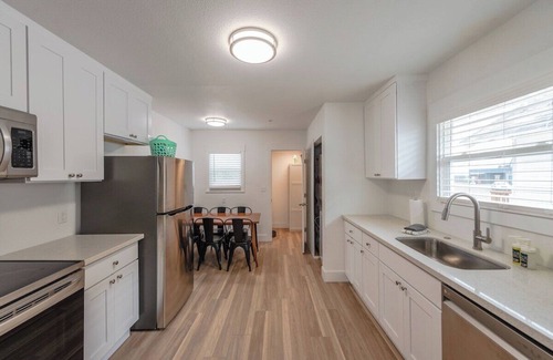 Coos Bay House | #StayinMyDistrict Zen Cottage Coos Bay