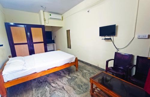 Manipal Hotel | STAYMAKER Unnatha Residency
