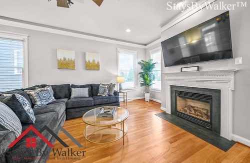 Provincetowne House | StaysByWalker 4BR Home - King Beds/Yard/Garage