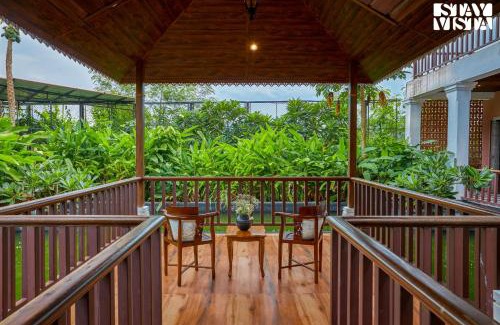 Karjat Villa | StayVista at Aaraa Vilas with Bonfire, Pool