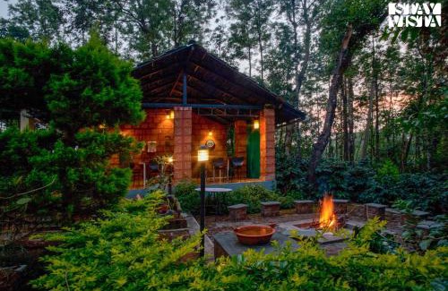 Somvarpet House | StayVista at Green Pastures - Bonfire and Views