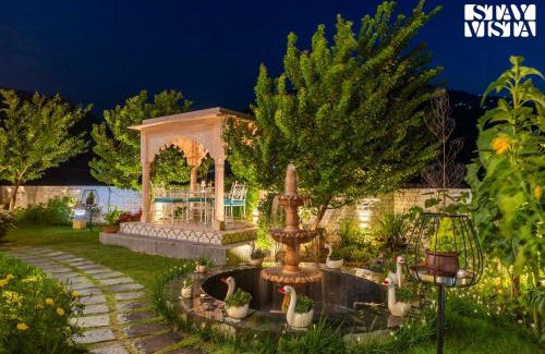 Chamba Villa | StayVista at The Oakridge Lavish 4 BHK villa in Dharamshala with Jacuzzi