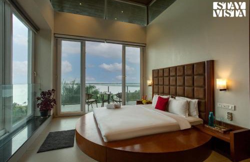 Nashik Villa | StayVista's Del Lago Farms - Lakeview Villa with Infinity Pool, Projector & Indoor-Outdoor Games