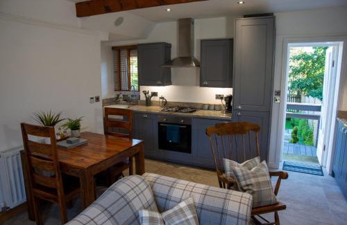 Haworth House | Steamy Cottage a cosy couples cottage & steam room