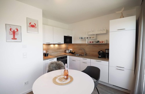 Tossens Apartment | Steernkieker Tossens - Relax in style. Roof terrace. Close to the beach.