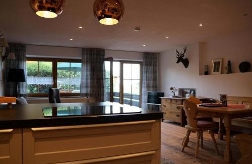 Steingaden Apartment | Steingaden-Urspring Ferienwohnung Bergzeit im Fuchsbau